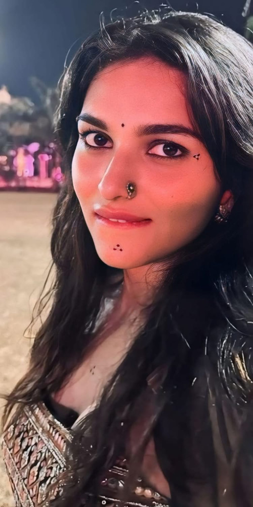 Kayadu Lohar latest click